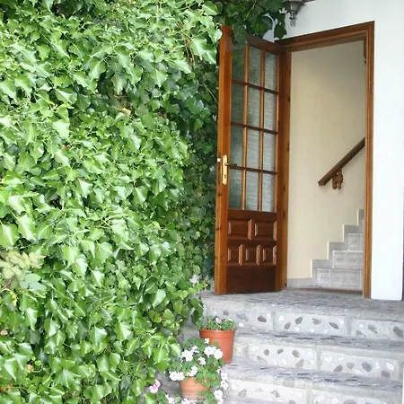 Gæstehus Casa Raspa 3*